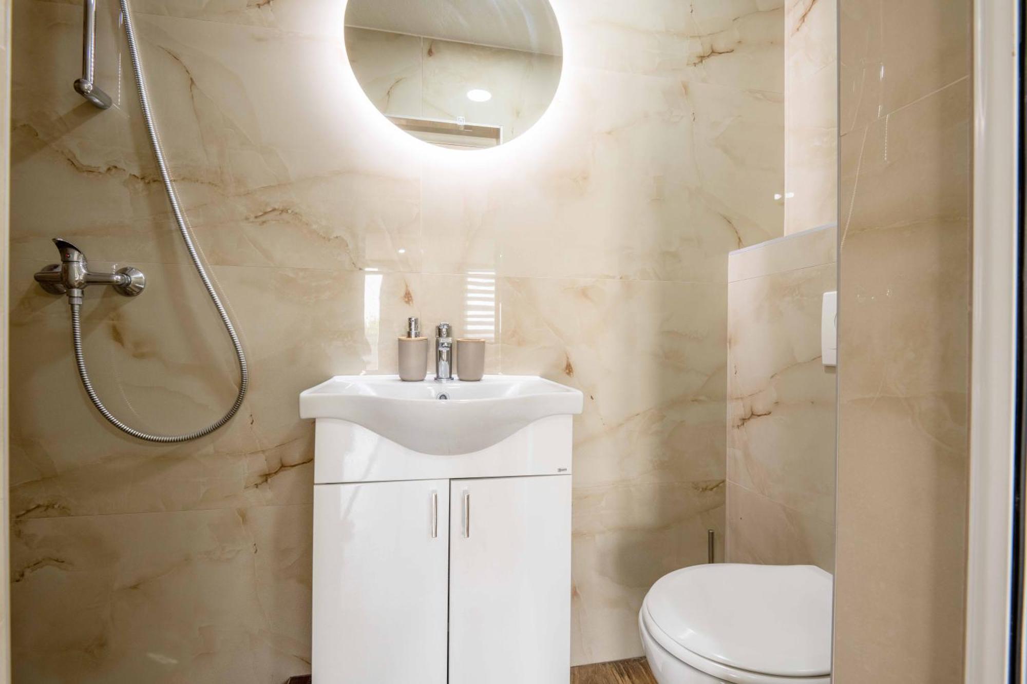 Sumice Inn Петровац Экстерьер фото